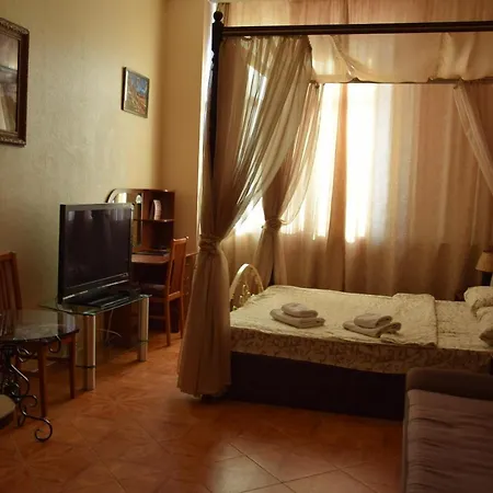 Voskhod Hotel